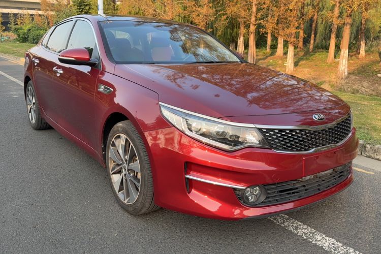 Used Kia K5 2016 2.0L Automatic LUX
