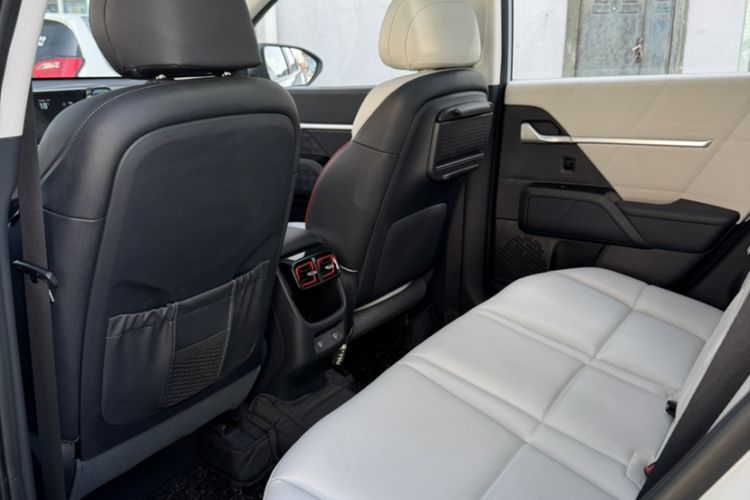 Used Hyundai ix35 2023 Musso 2.0L Flagship Edition TOP
