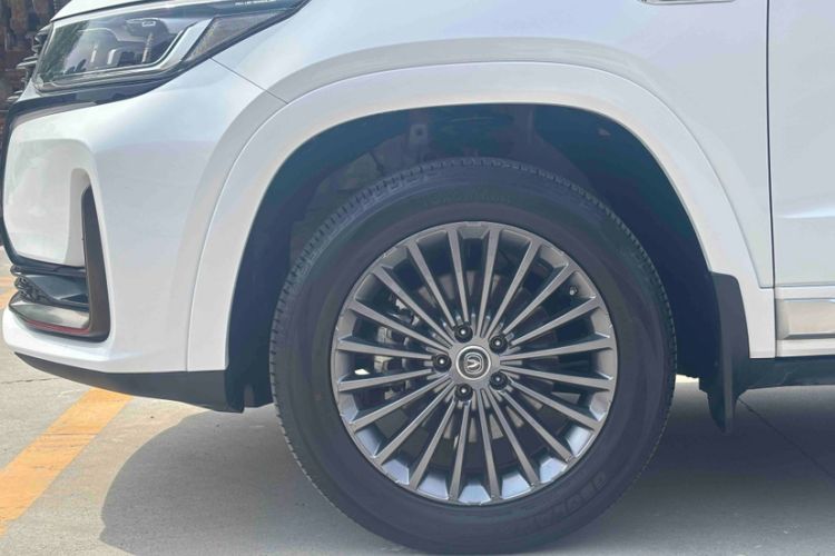 Used CHANGAN CS95 2021 2.0T Two-Wheel Drive Luxury Version