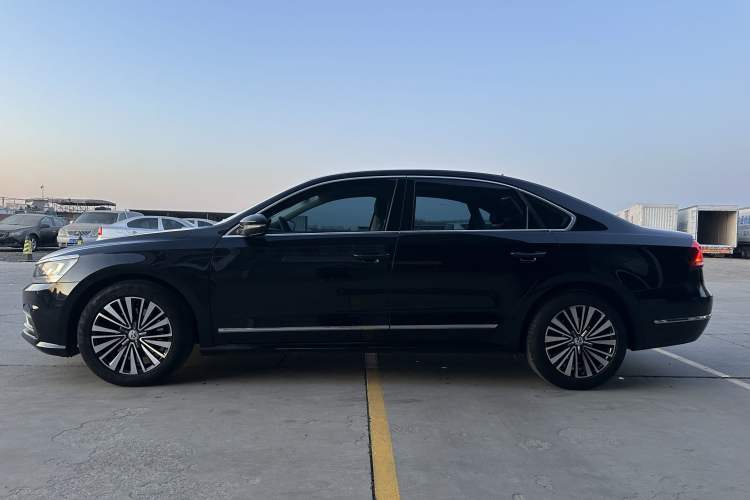 Used Volkswagen Passat 2016 380TSI DSG Prestige Edition