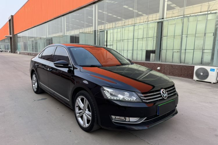 Used Volkswagen Passat 2014 1.8TSI DSG Prestige Navigation Edition
