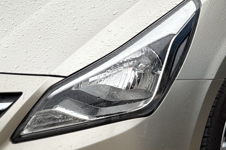 Used Renault Koleos 2012 2.5L Two-Wheel Drive Comfort Edition with Navigation