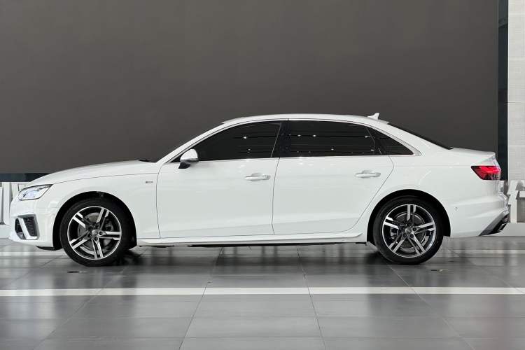 Used Audi A4L 2020 40 TFSI Luxury Dynamic Model
