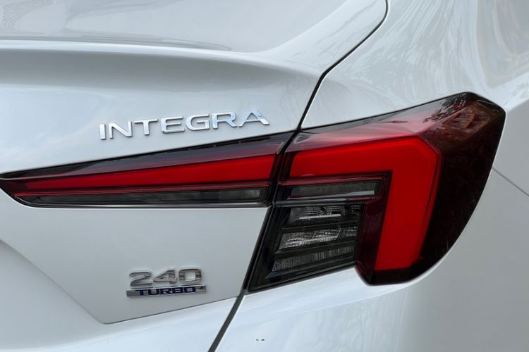 Used Honda Integra 2023 240TURBO CVT Tech Edition Exterior 4