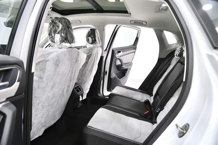 Used Volkswagen Tayron X 2024 330TSI Two-Wheel-Drive Prestige High-Energy Edition
