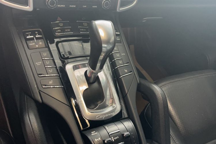 Used Porsche Cayenne 2016 Cayenne Platinum Edition 3.0T