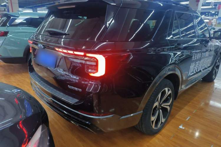 Used Ford Explorer 2023 EcoBoost 285 4x4 ST-LINE 6-Seater

