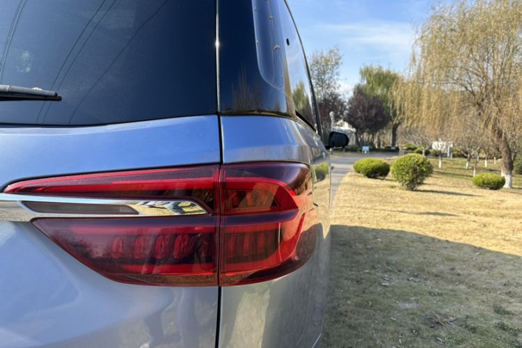 Used SAIC MAXUS G20 2021 PLUS 2.0T Gasoline Automatic Luxury Edition