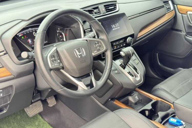 Used Honda CR-V 2019 Brilliant Edition Plus 240TURBO CVT Two-Wheel Drive Fashion Version China VI Emission Standard Interior 7