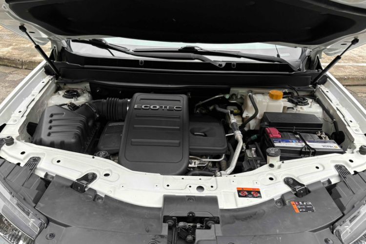 Used Chevrolet Captiva 2015 2.4L 4x4 Flagship Edition 7-Seater
