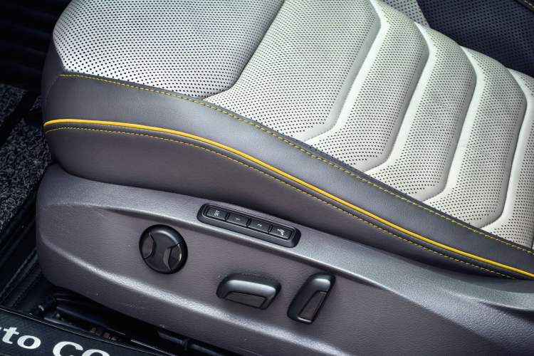 Used Volkswagen FAW-Volkswagen CC 2019 380TSI Yeyan Edition China V Standard Interior 7