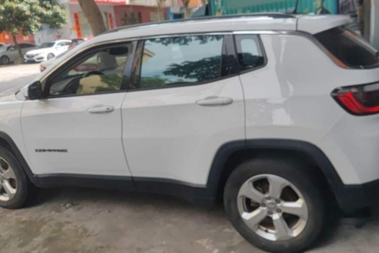 Used Jeep Compass 2017 200T Automatic Enjoyment Version