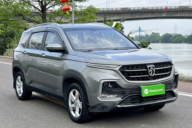 Used Baojun 530 2018 1.5T Manual Elite Version China V