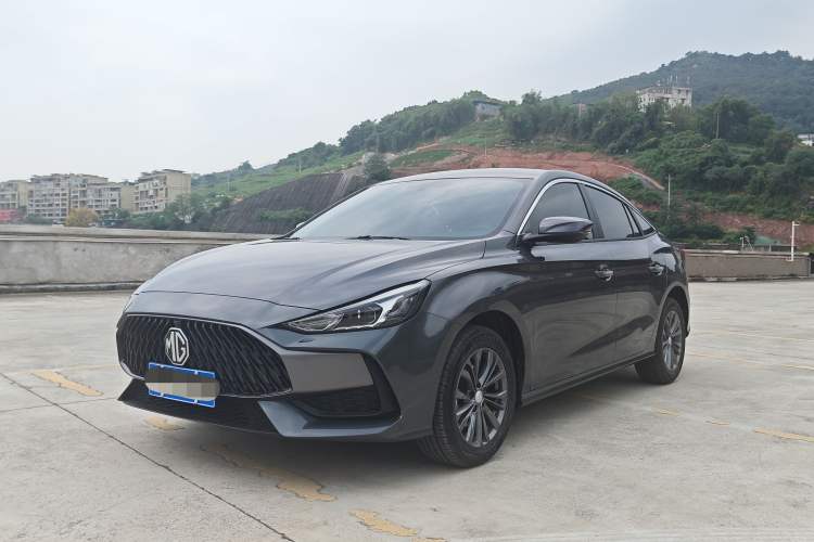 Used MG 5 2023 Facelift Model 180DVVT Manual Fashion Edition