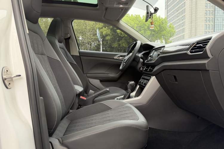 Used Volkswagen T-Cross 2019 280TSI DSG Comfort Edition Interior 11