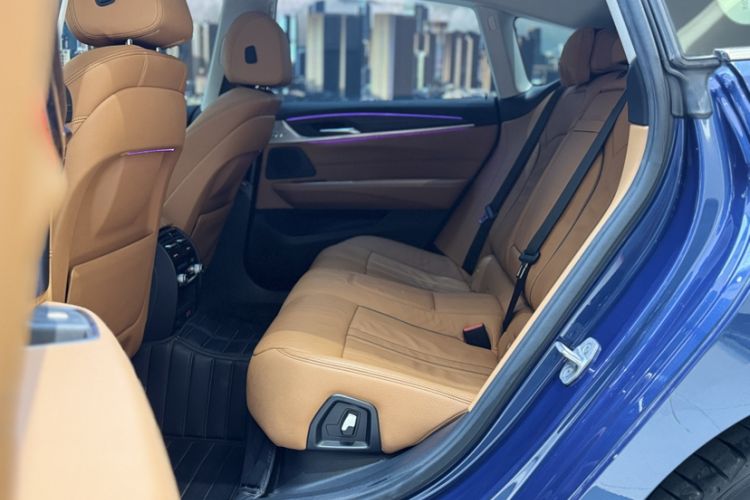 Used BMW 6 Series GT 2021 630i Luxury Design Package