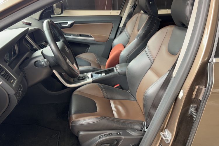 Used Volvo XC60 2016 T5 Smart Version
