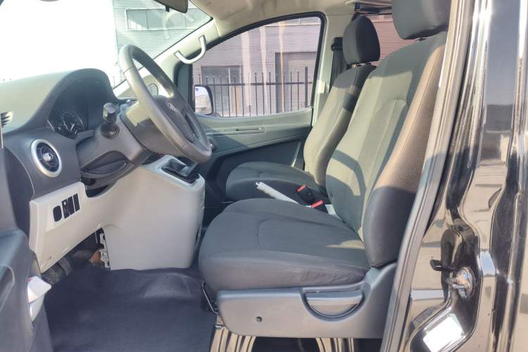 Used JAC Refine M3 2018 1.6L Express Edition 7-Seater
