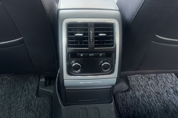 Used Volkswagen Passat 2014 1.8TSI DSG Prestige Edition