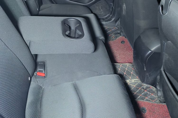 Used Mazda 3 Axela 2017 Hatchback 1.5L Automatic Comfort Model Emission Standard China V
