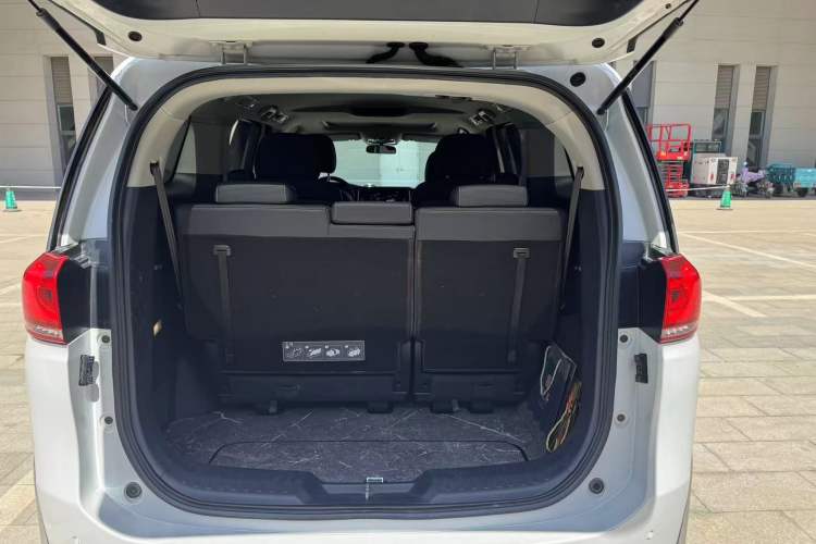 Used GAC Trumpchi M8 2023 Lingxiu Series 390T Luxury Edition Trunk