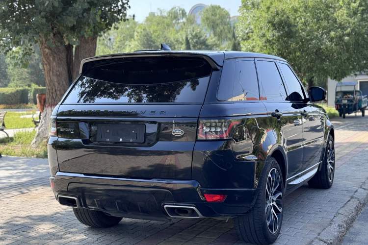Used Land Rover Range Rover Sport 2022 3.0 L6 YAO Black Edition
