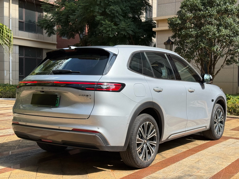 Geely Galaxy Xingjian 7 EM-i 2026 Model 135km Starship Version — снимка 20