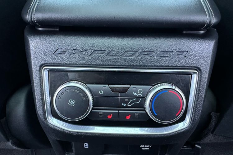 Used Ford Explorer 2020 EcoBoost 285 4x4 Titanium Edition 6 Seats