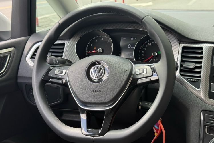 Used Volkswagen Golf Sportsvan 2019 280TSI Automatic Trendy Model China VI Standard
