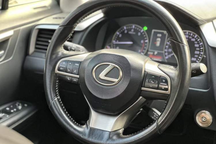 Used Lexus RX 2016 300 Two-Wheel Drive Elite Version China V Standard