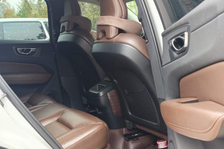 Used Volvo XC60 2020 T5 4x4 Smart Luxury Edition
