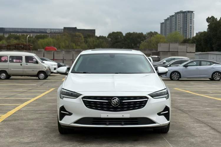 Used Buick Regal 2020 552T Luxury Version Exterior 1