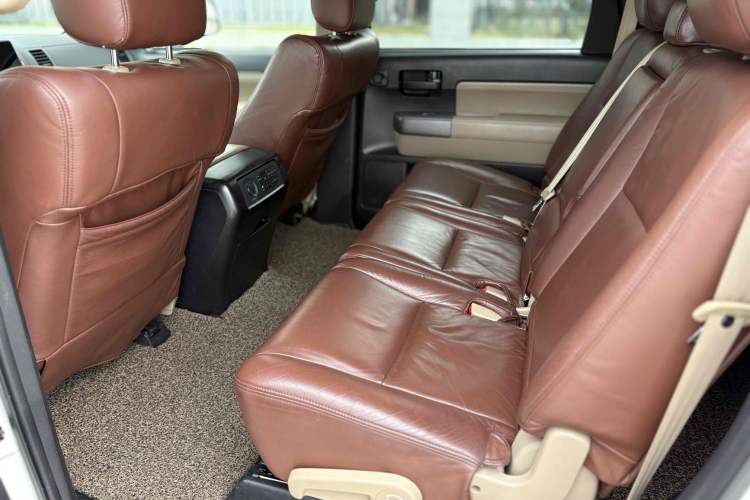 Used Toyota Sequoia 2015 5.7L Platinum U.S. Specification