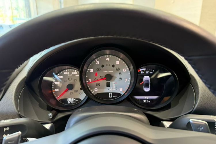 Used Porsche 718 2022 Boxster T 2.0T