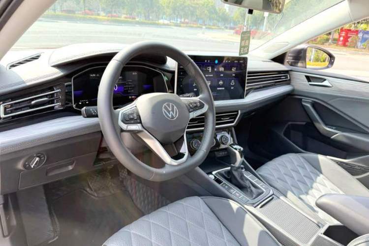 Used Volkswagen Sagitar 2023 300TSI DSG Excellence Edition Interior 2