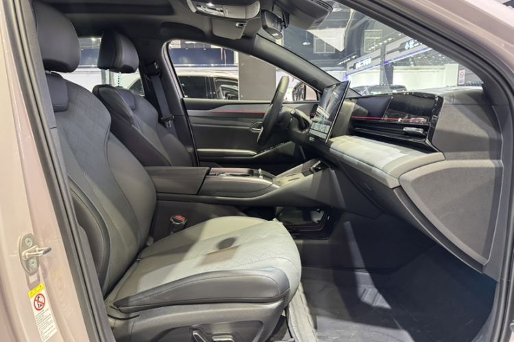 Used BYD Qin L 2025 EV 545KM Cloud Suspension Edition