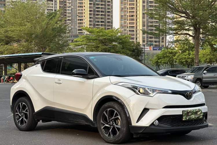 Used Toyota C-HR 2020 2.0L Leading Edition Exterior 1