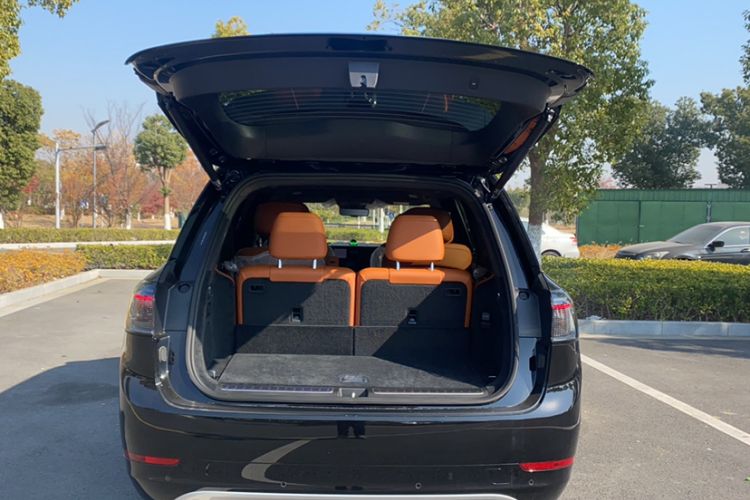 Used Hima AITO M9 2025 Extended-Range Ultra Version 52 kWh 6-Seater