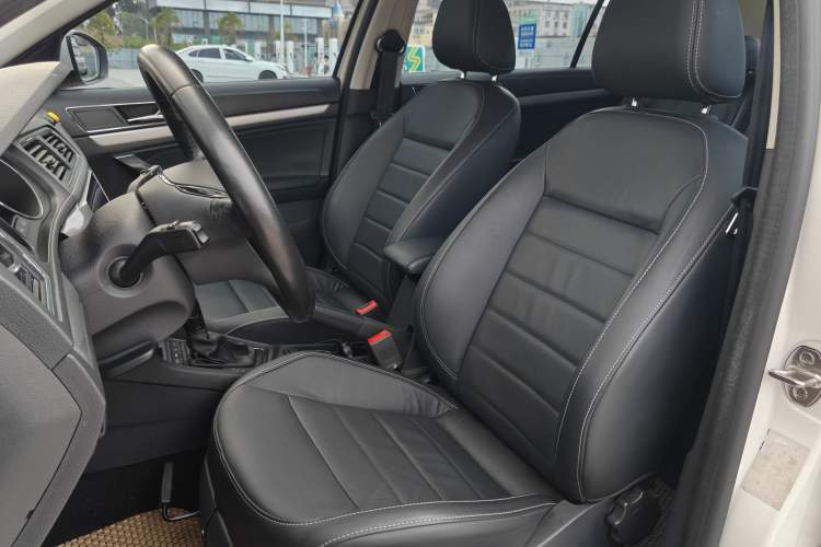 Used Volkswagen Gran Lavida 2017 230TSI DSG Comfort Edition Left Front Seat