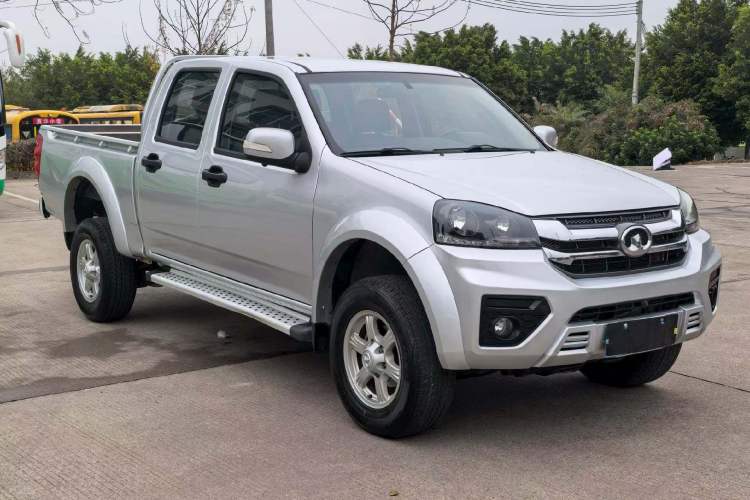 Used Great Wall Wingle 5 2021 2.0T Diesel Two-Wheel Drive Elite Version with Flat Bed Cargo Box China VI Emission Standard GW4D20M