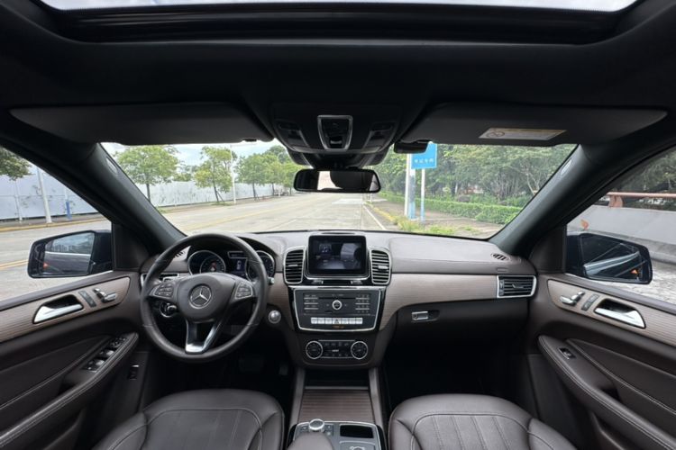 Used Mercedes-Benz GLE 2019 GLE 320 4MATIC Dynamic Edition Prestige Model
