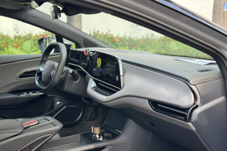 Used Hongqi EH7 2024 600 Pro