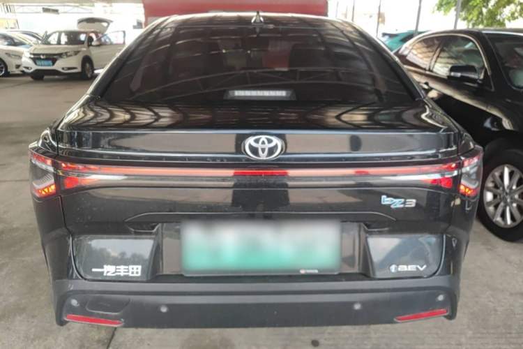 Used Toyota bZ3 2023 517 km Elite PRO