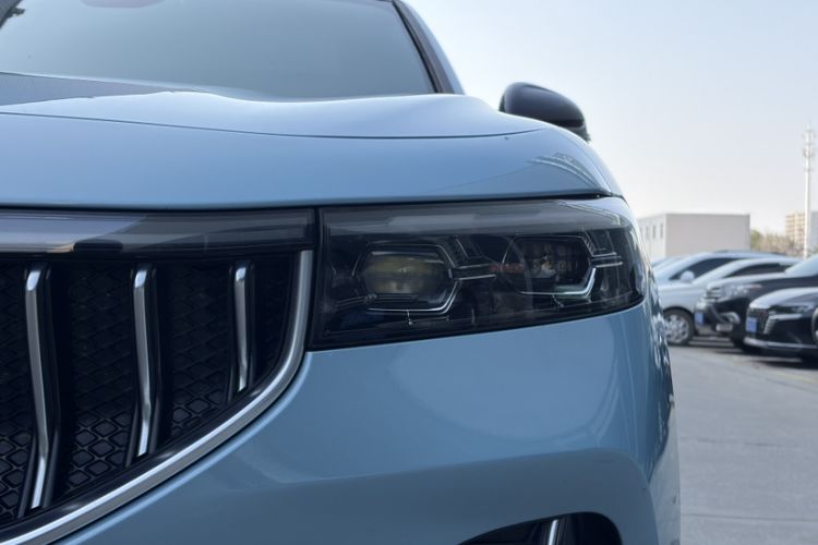 Used VOYAH FREE 2021 Four-Wheel Drive Standard All-Electric Exclusive Luxury Package