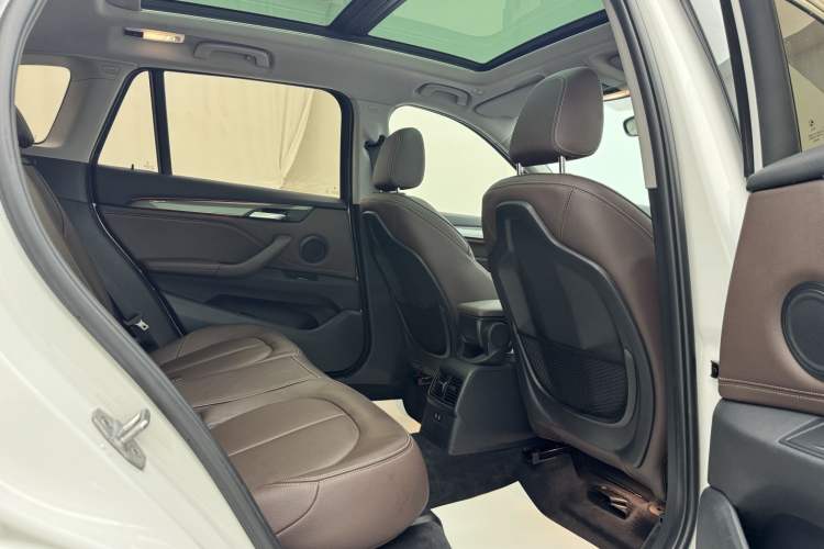 Used BMW X1 2019 xDrive20Li Luxury Model