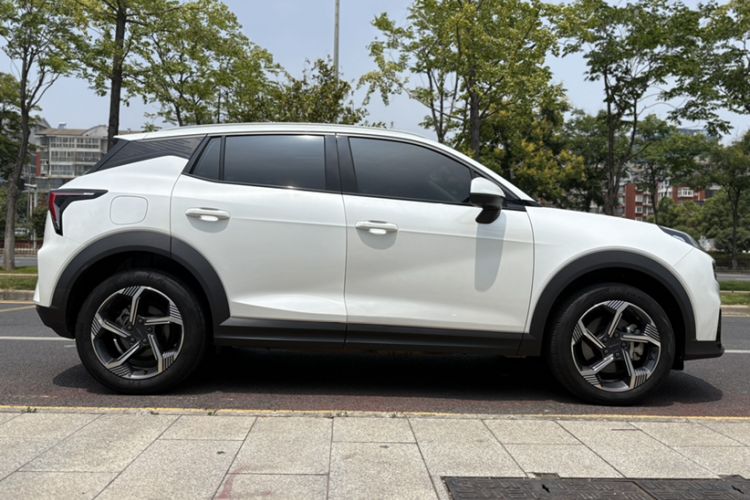 Used Lynk & Co 06 EM-P 2023 1.5T Remix PHEV Pro