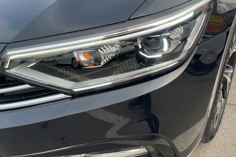 Used Volkswagen Magotan 2020 330TSI DSG Luxury Edition Exterior 6