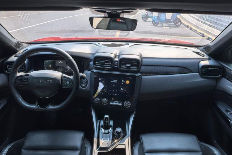 Used Lynk & Co 03 2022 1.5TD DCT JingPlus Interior 1