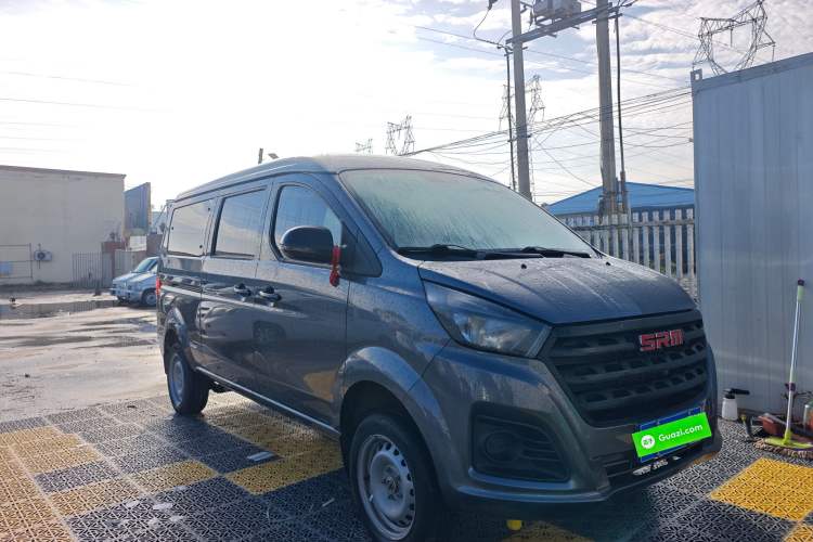 Used Jinbei Gold Hiace M Classic 2024 1.5L Engineering Lion Passenger Vehicle 6 Seats Exterior 7