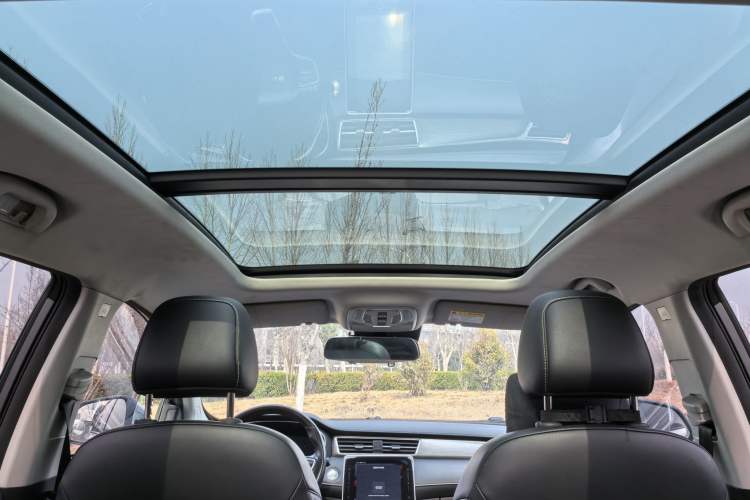 Used Roewe RX5 2020 PLUS 300TGI Automatic Ali National Style Ronglin Edition